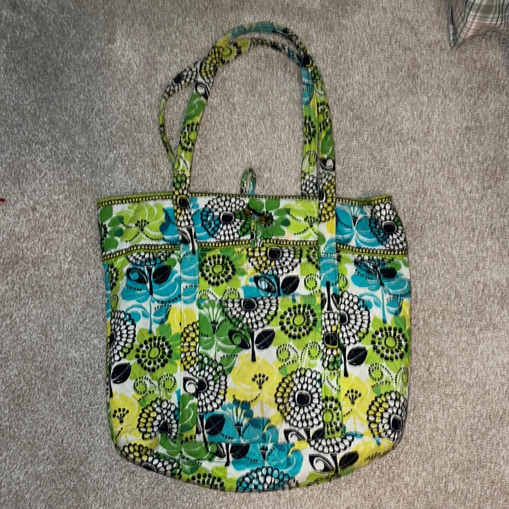Vera Bradley tote